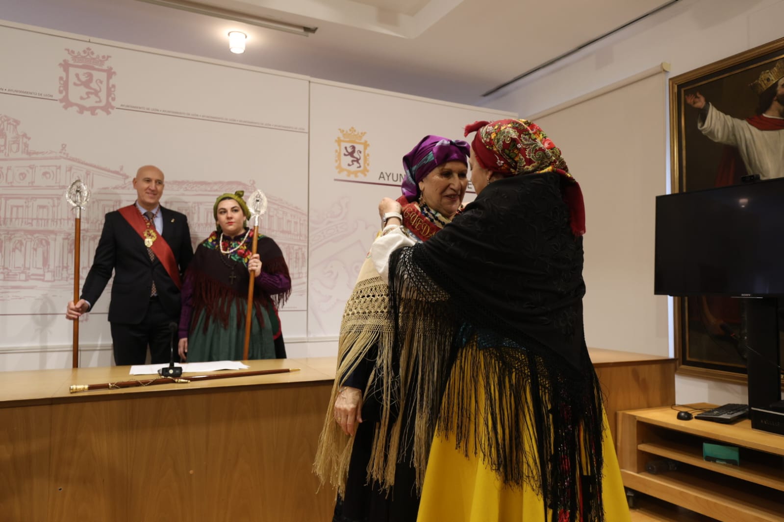 Las Águedas se hacen un año más con el bastón de mando 