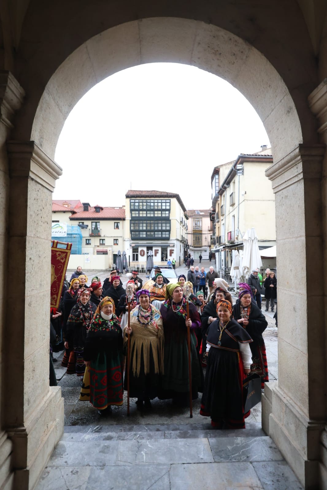 Las Águedas se hacen un año más con el bastón de mando