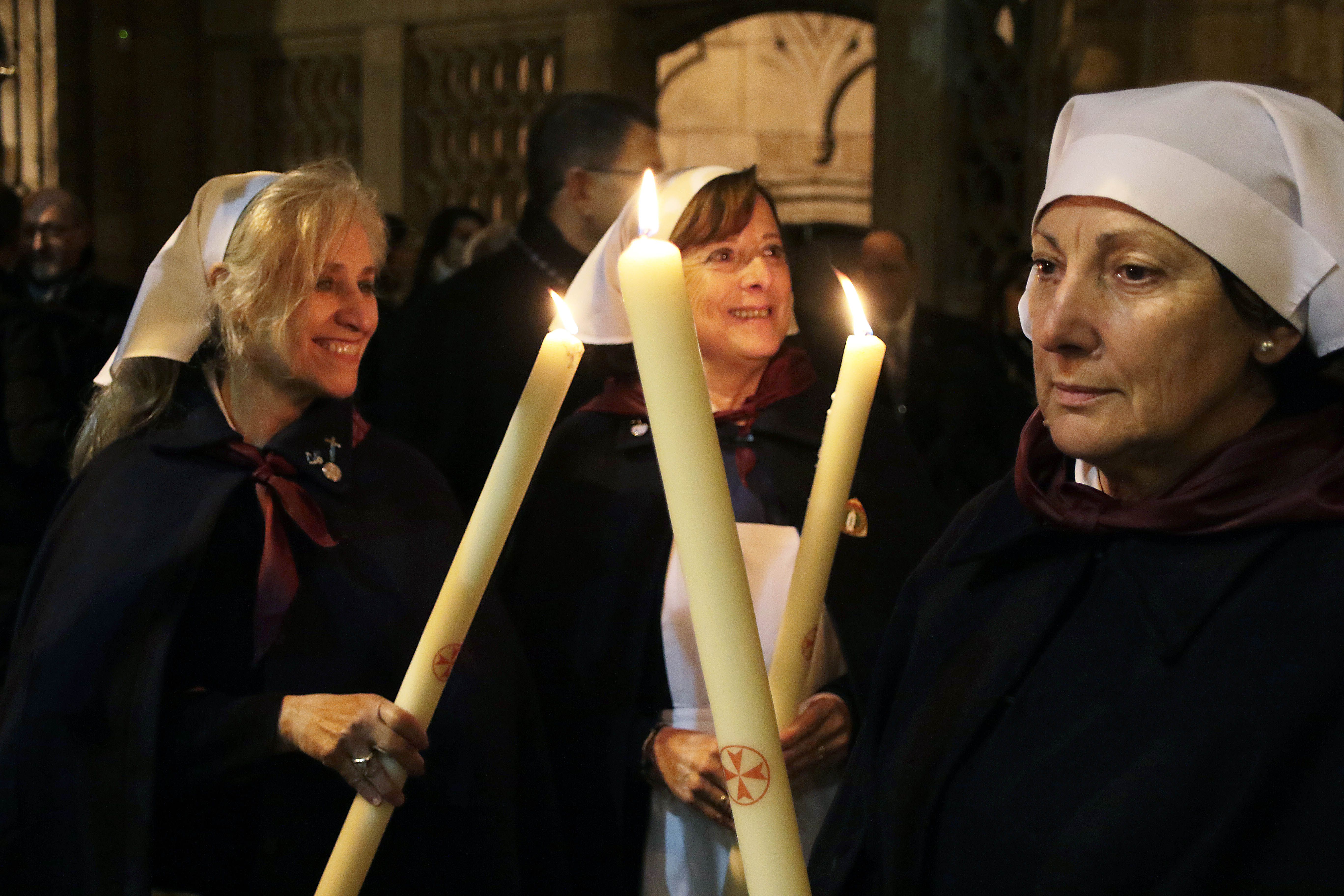 Procesión de antorchas de la Hospitalidad de Nuestra Señora de Lourdes. | PEIO GARCÍA (Ical) 