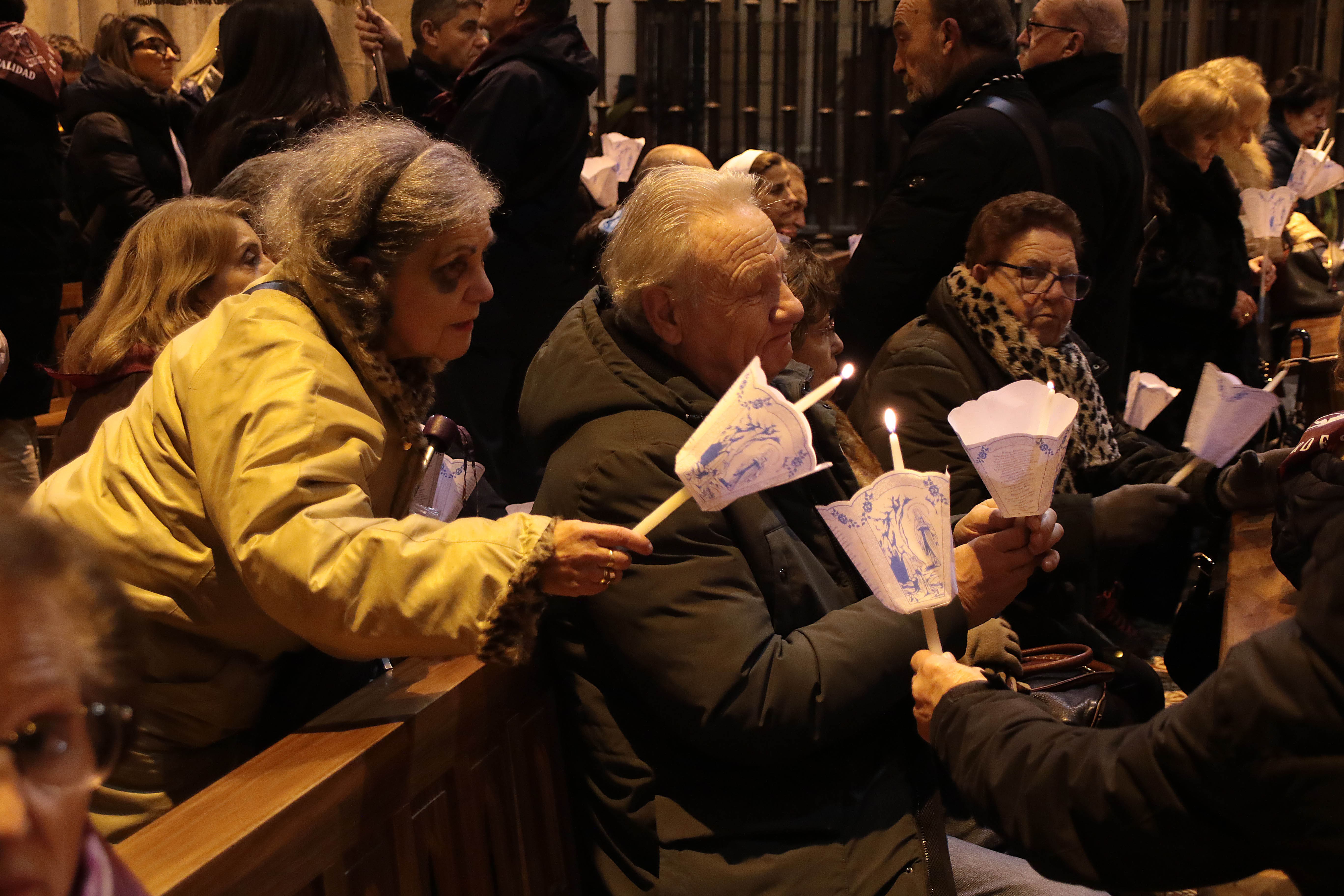 Procesión de antorchas de la Hospitalidad de Nuestra Señora de Lourdes