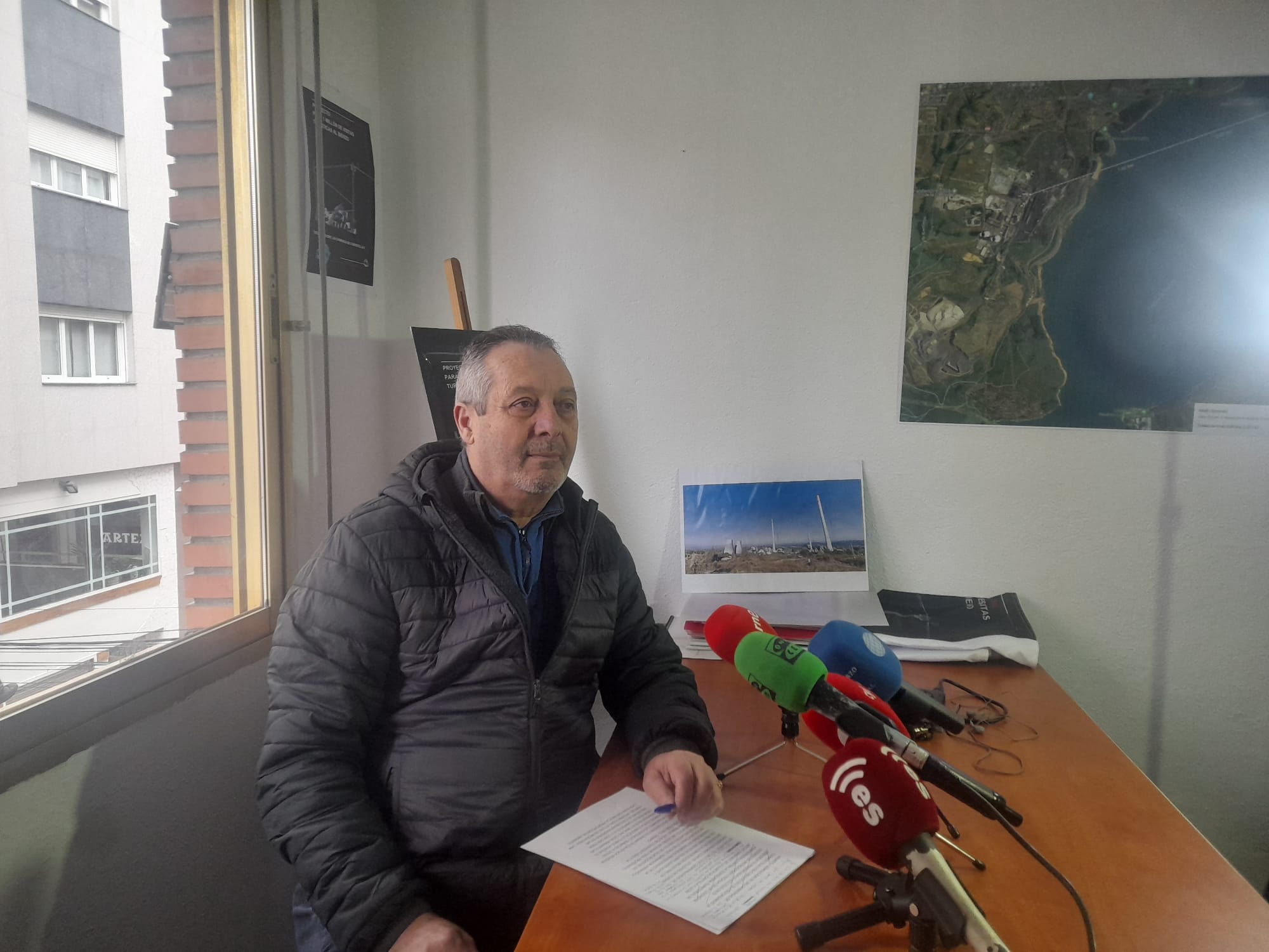 Antonio López, portavoz de Bierzo Ya en rueda de prensa. | MAR IGLESIAS