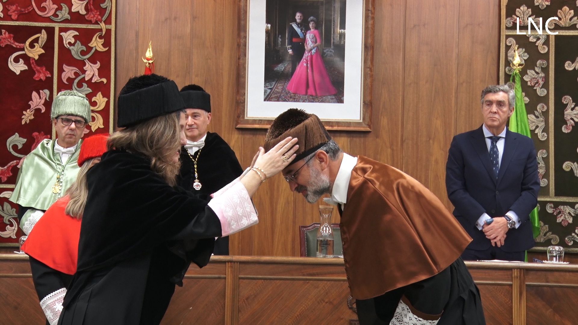 El orgullo de una tierra: Boixo y De la Fuente ya son 'Honoris Causa' de la Universidad de León