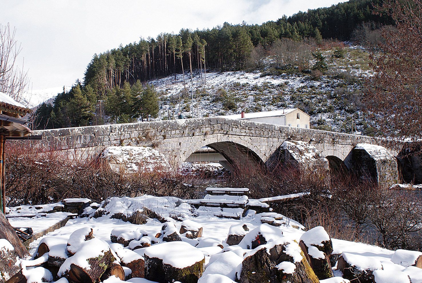 Puente Viejo de Boca de Huérgano. | MARTÍN MUÑOZ Puente Viejo de Boca de Huérgano. | MARTÍN MUÑOZ