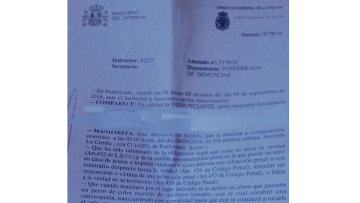 Documento de la denuncia presentada ante la Policía Nacional. | MAR IGLESIAS