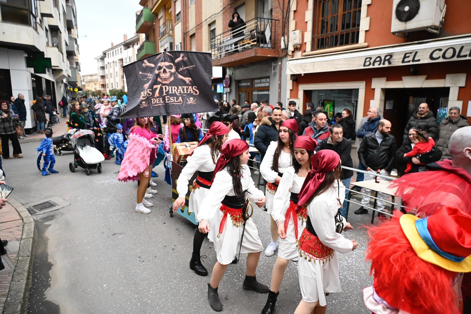 Desfile de carnaval de Valencia de Don Juan. | SAÚL ARÉN