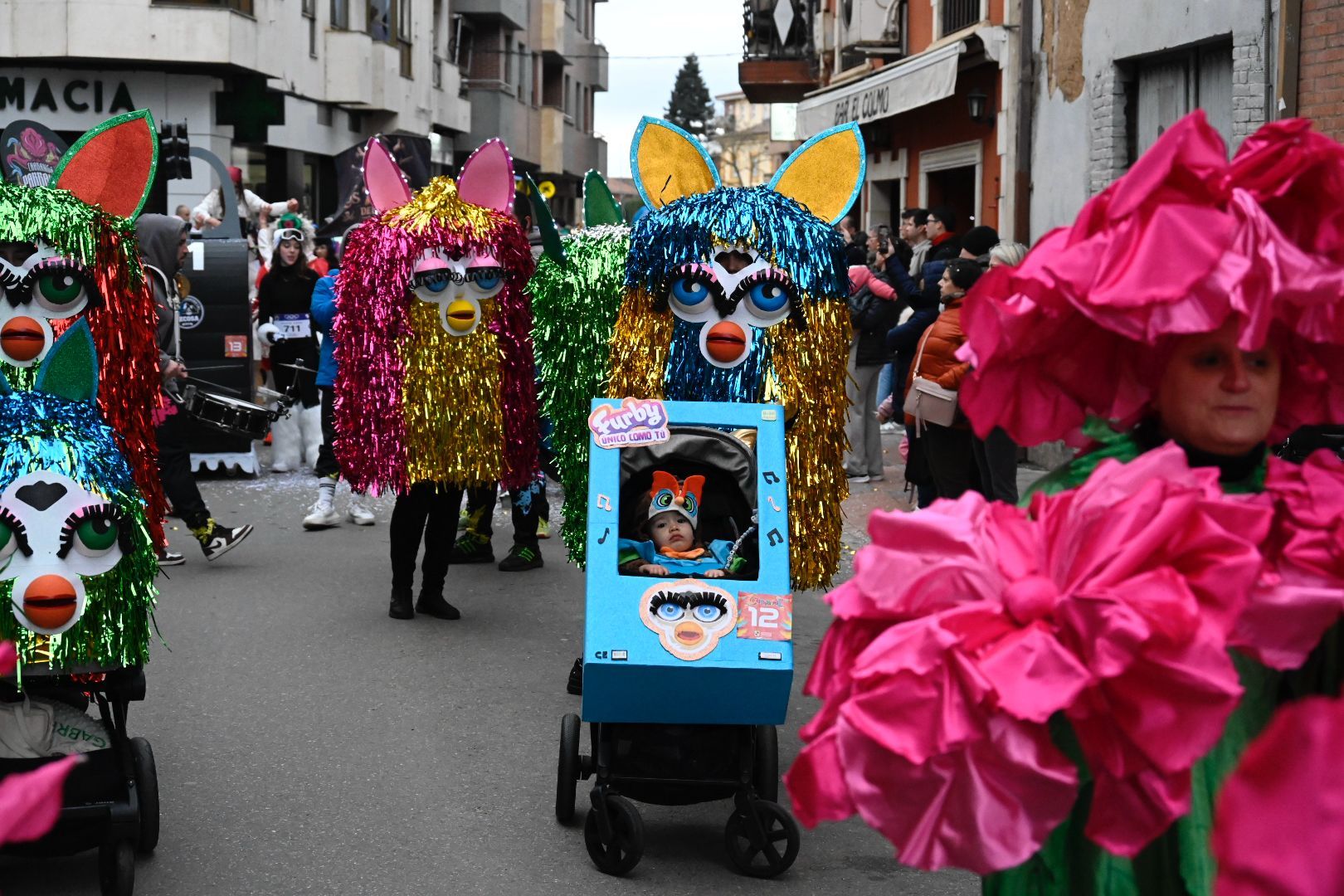 Desfile de carnaval de Valencia de Don Juan. | SAÚL ARÉN