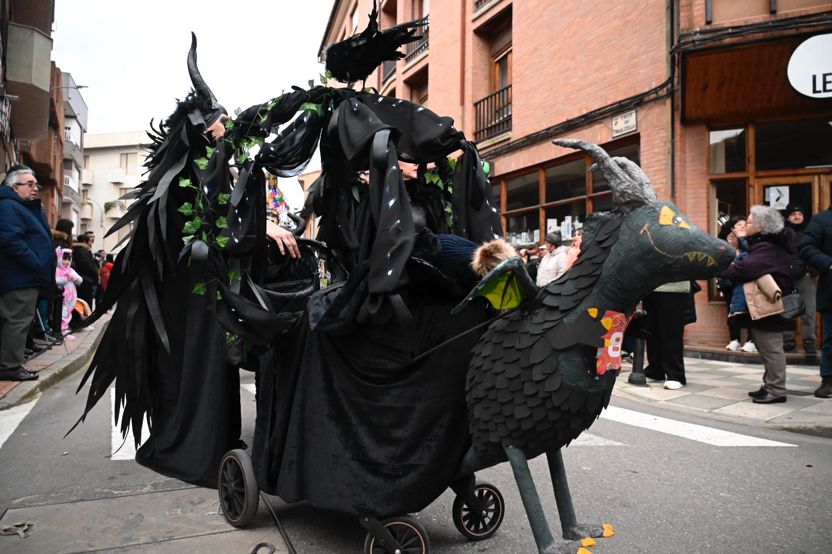 Desfile de carnaval de Valencia de Don Juan. | SAÚL ARÉN