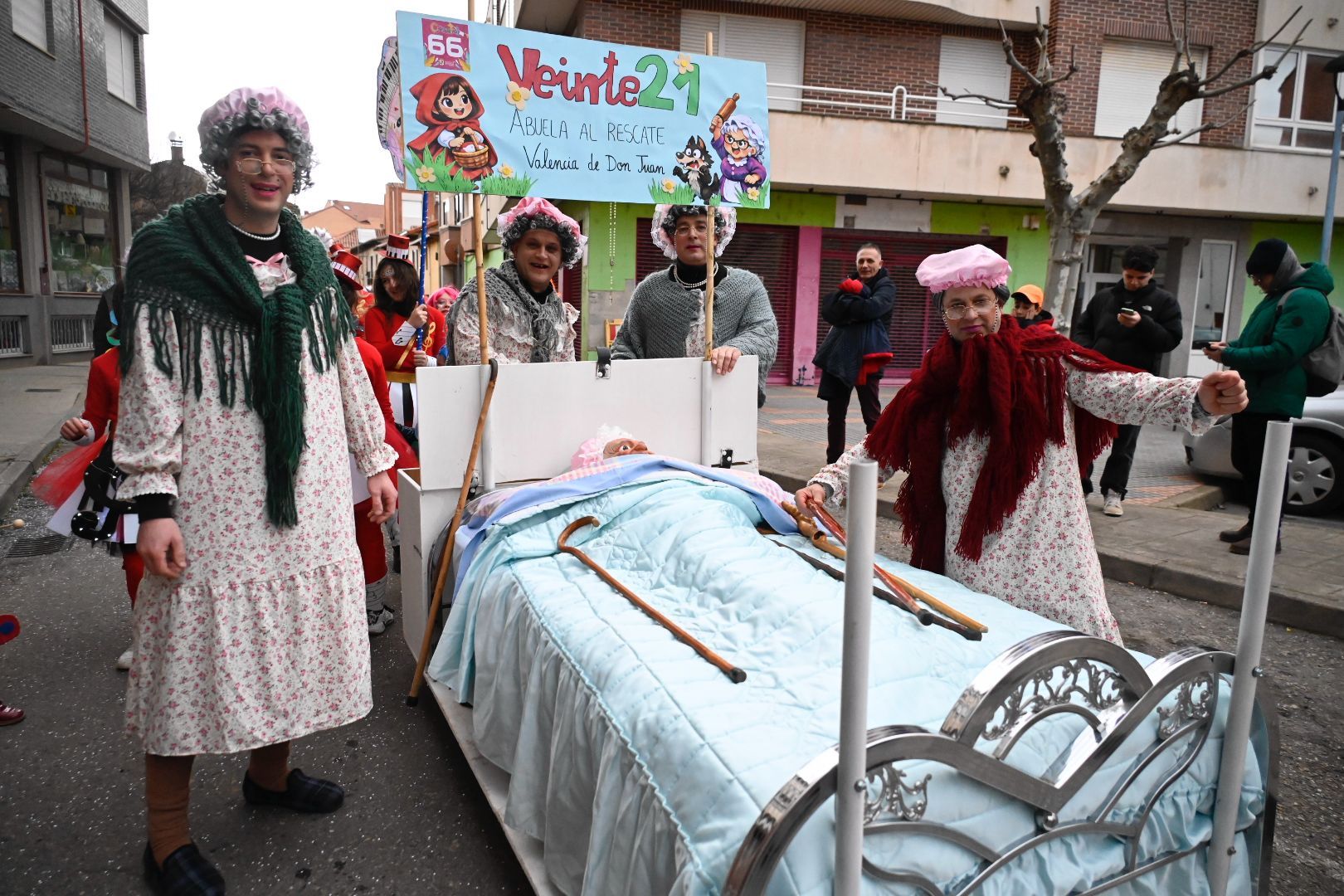 Desfile de carnaval de Valencia de Don Juan. | SAÚL ARÉN