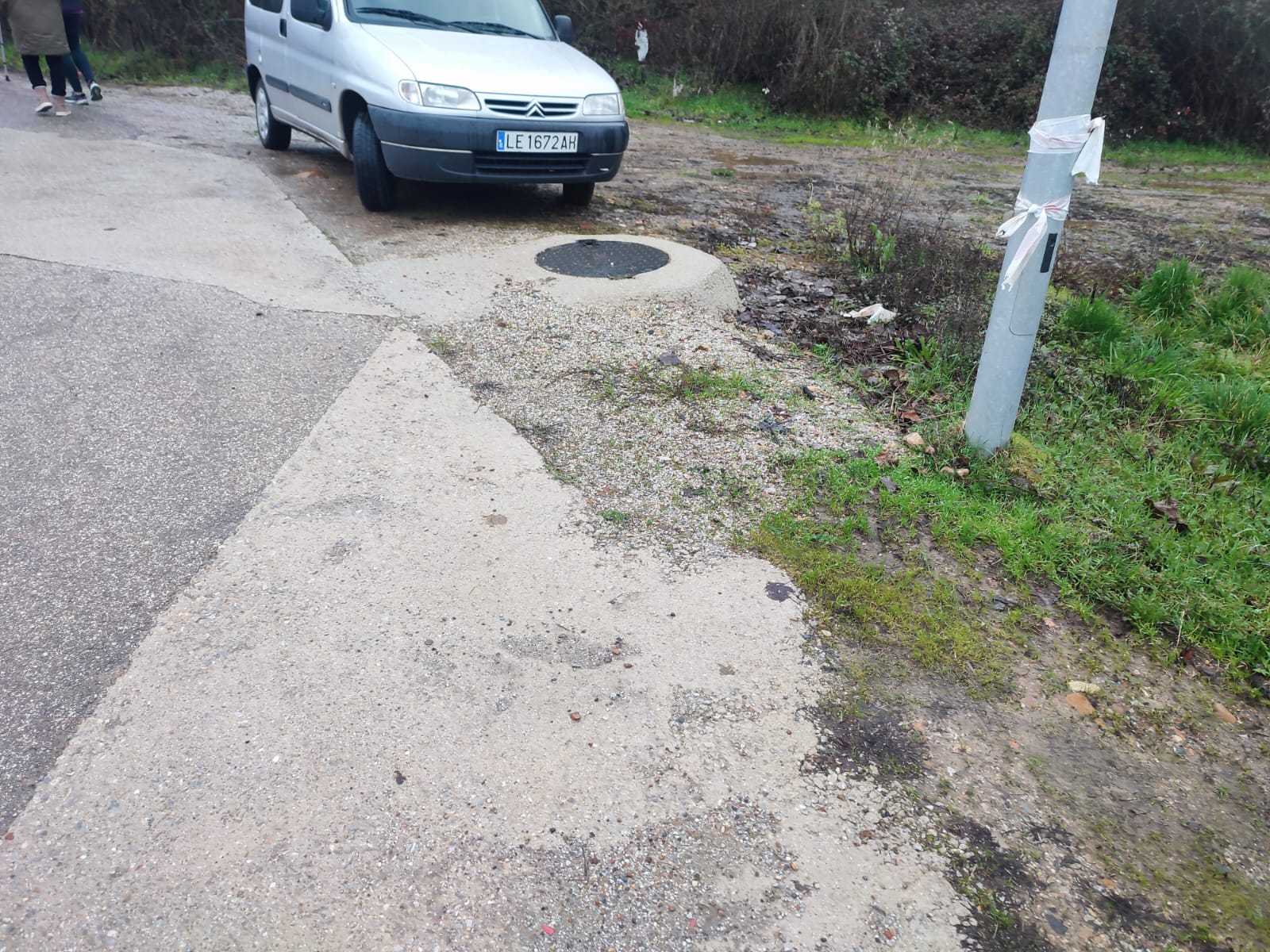 Estado de las obras de saneamiento en Columbrianos.