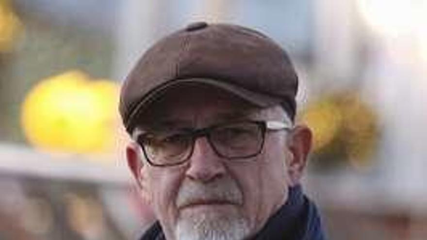 El ex profesor y escritor Paco Faraldo, afincado en la provincia de León, es el padre de la idea de las liras contra el horror