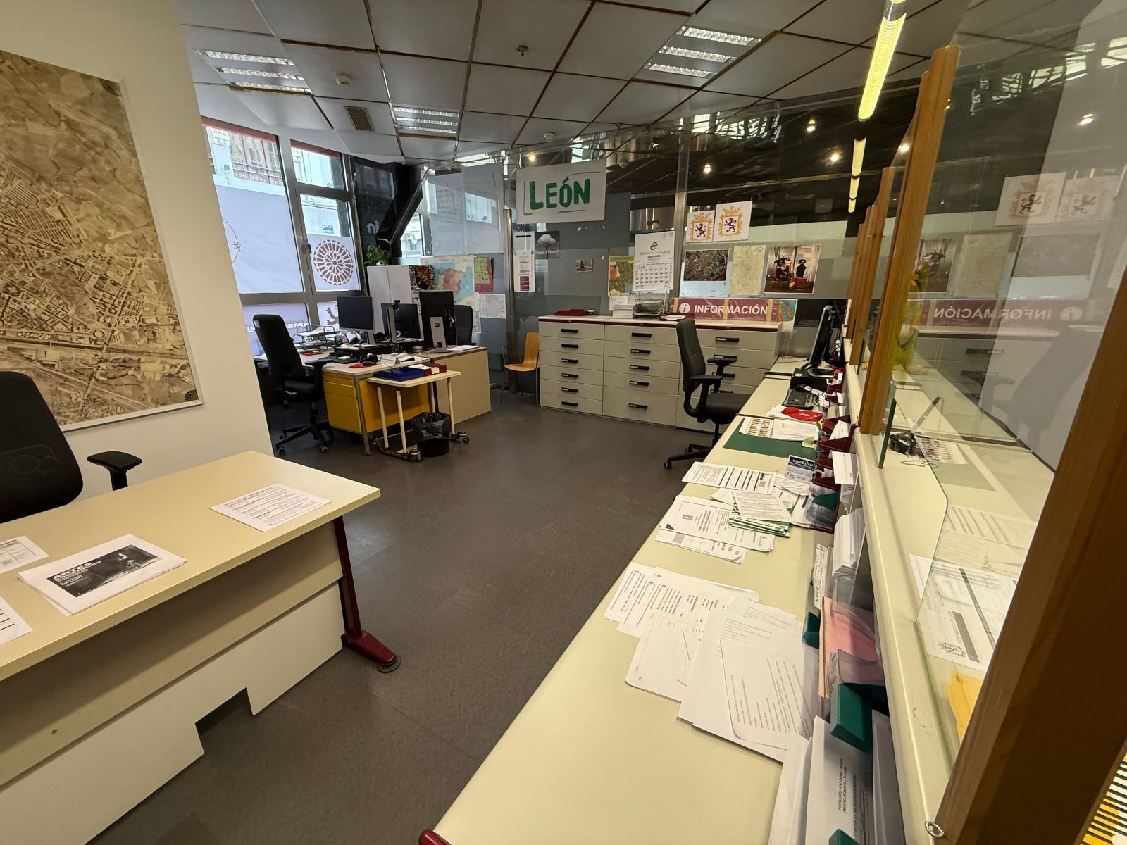 Instalaciones del Servicio de Información y Atención al Ciudadano en el edificio administrativo de Ordoño II del Ayuntamiento de León | L.N.C. Instalaciones del Servicio de Información y Atención al Ciudadano en el edificio administrativo de Ordoño II del Ayuntamiento de León | L.N.C.