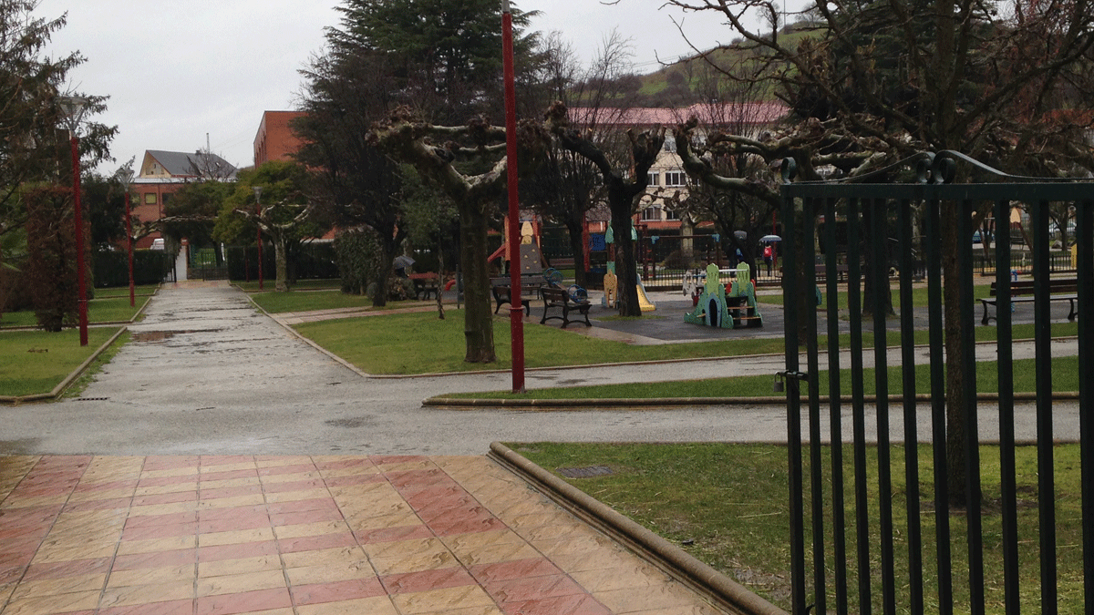 Imagen de un parque de la villa de Bembibre. Imagen de un parque de la villa de Bembibre.
