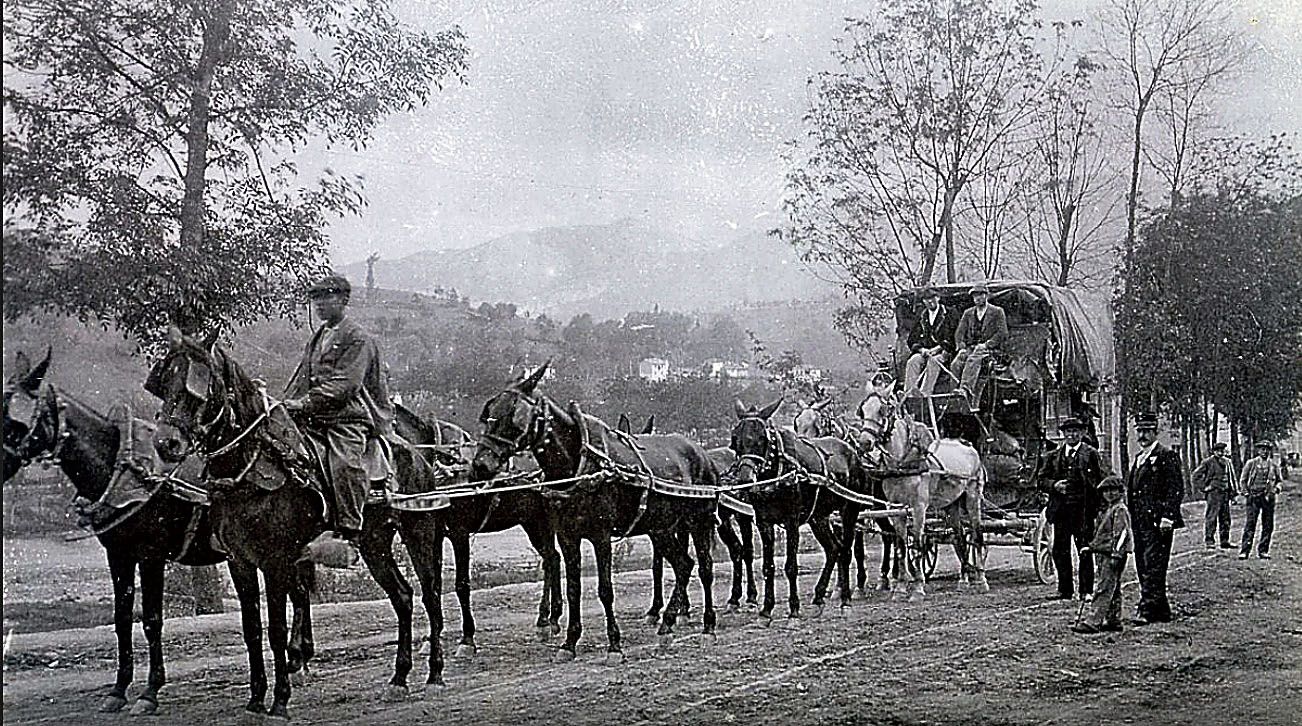 La famosa compañía de diligencias de Basilio Cosmen entre Cangas del Narcea y Madrid, por Leitariegos, 5 días de viaje con carruajes de 8 tiros. | J. OCAMPO