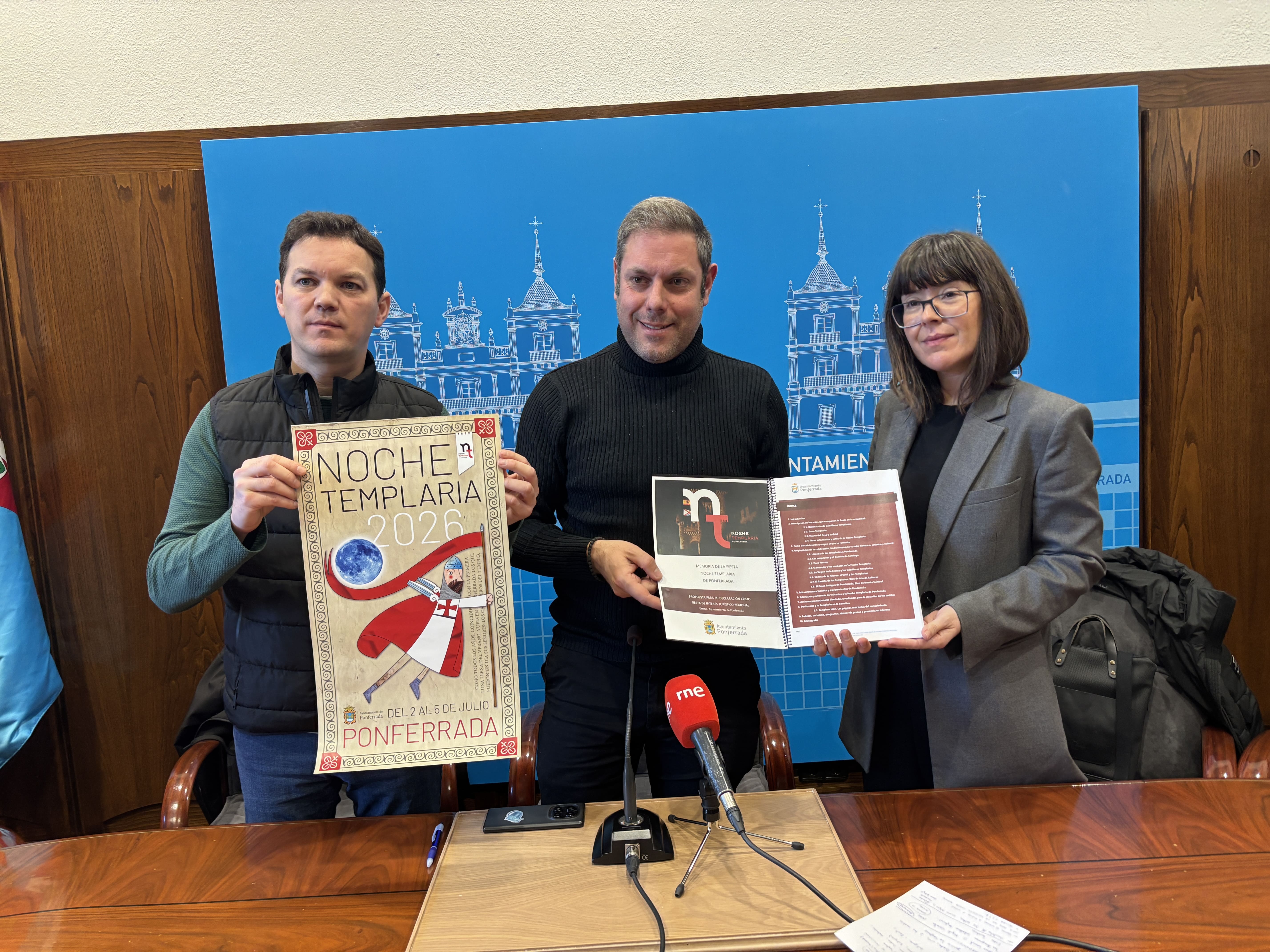 De izquierda a derecha: Miguel Reguera, Iván Alonso y Laura Hurtado. | JAVIER FERNÁNDEZ