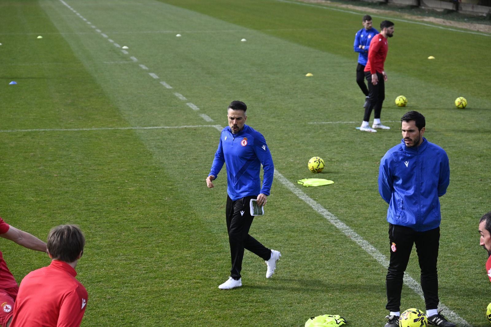Diferentes momentos de la primera sesión de De la Barrera con la Cultural en el Área de Puente Castro. SAÚL ARÉN (13)