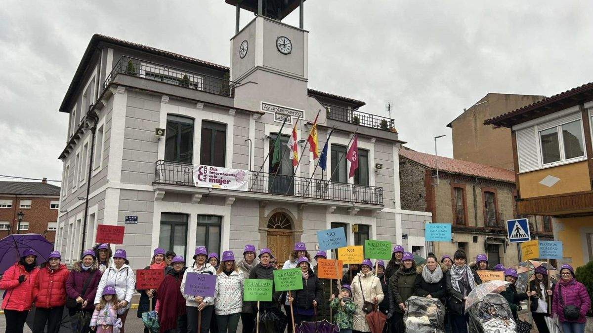 La Robla refuerza su compromiso con la igualdad en el Día Internacional ...