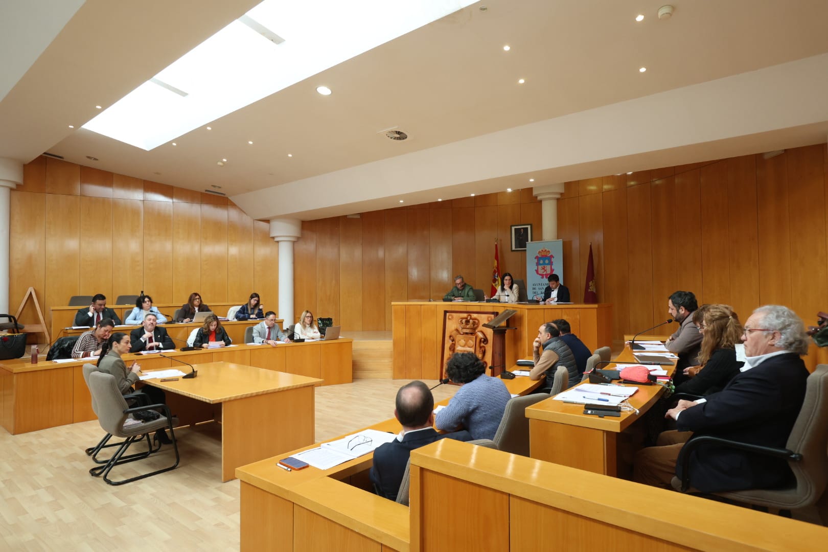 Un instante del pleno de ayer en San Andrés del Rabanedo. | FERNANDO OTERO Un instante del pleno de ayer en San Andrés del Rabanedo. | FERNANDO OTERO