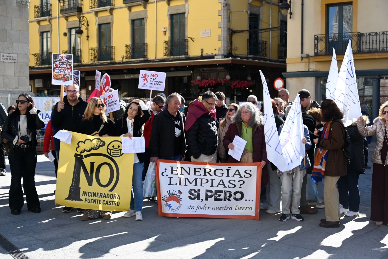 Unión en las protestas contra los macroproyectos industriales 