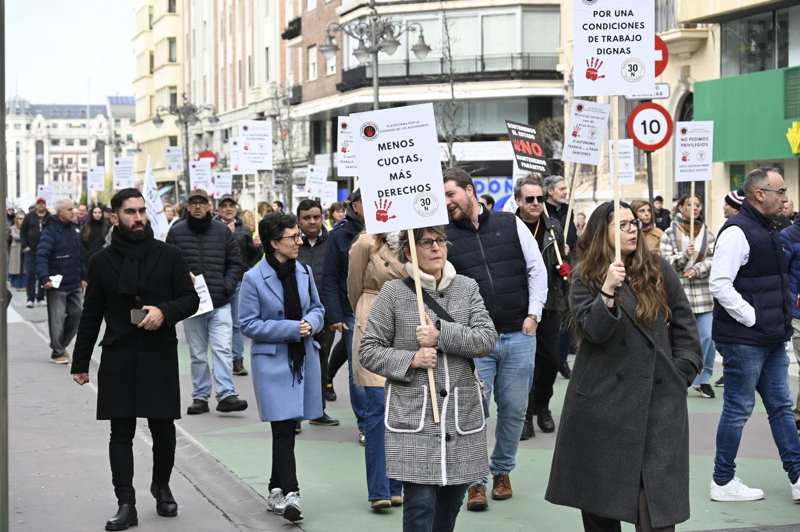 Los autónomos se manifiestan en León  
