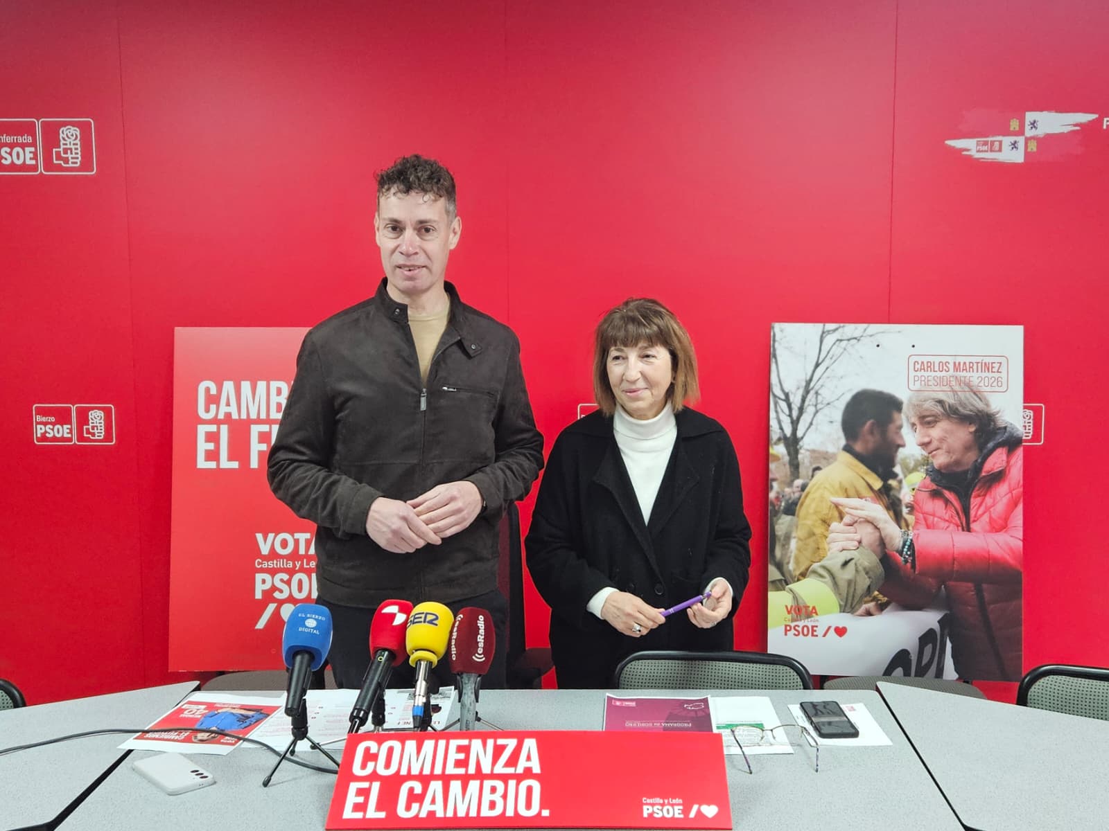 Mario Rivas y Mabel Fernández presentan el programa del PSOE para El Bierzo y Laciana.