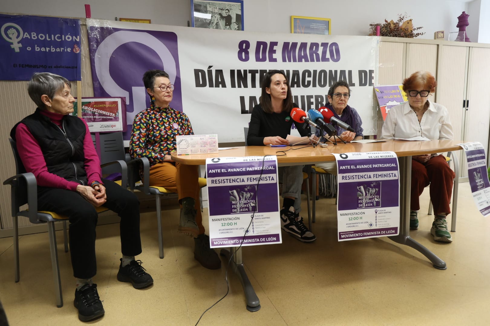 El Movimiento Feminista de León ha presentado la manifestación de este domingo. | FERNANDO OTERO