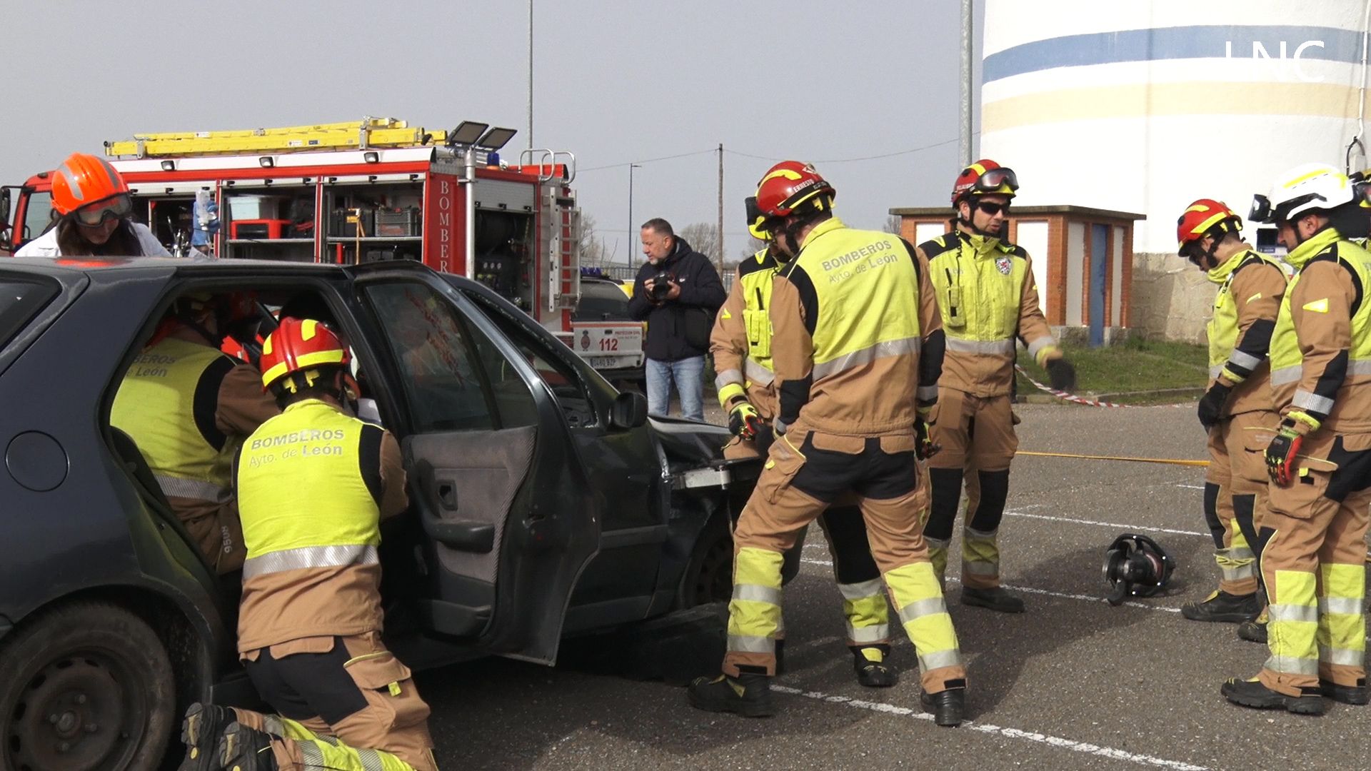 Un 'falso' accidente para conocer más de cerca la labor de los servicios de emergencia
