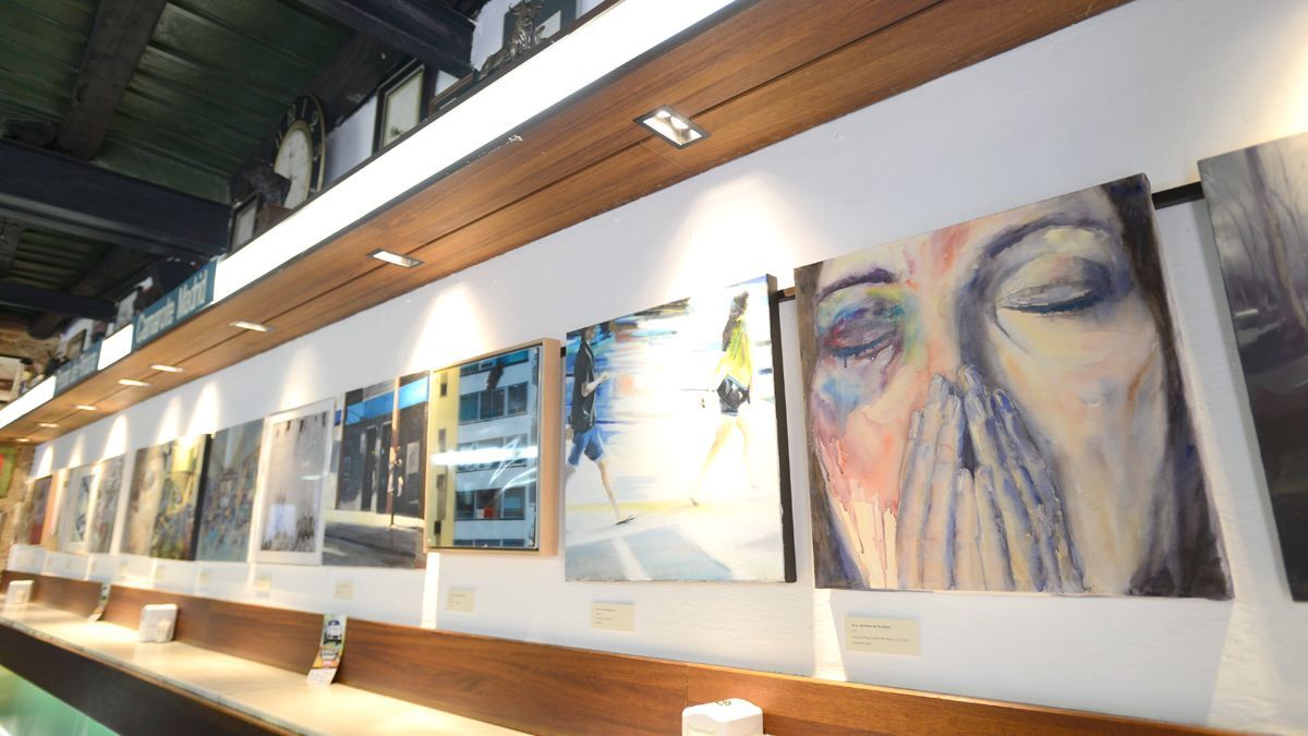 Las obras premiadas en una edición anterior del certamen del Camarote Madrid. | MAURICIO PEÑA