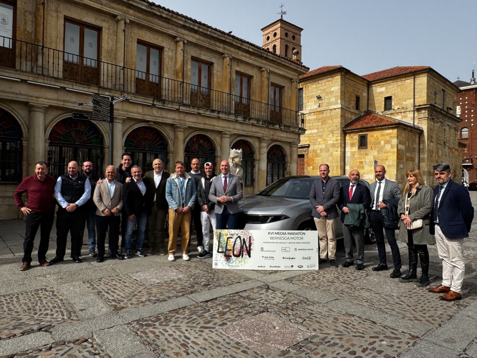 Momento de la presentación de la Media Maratón de León. L.N.C.