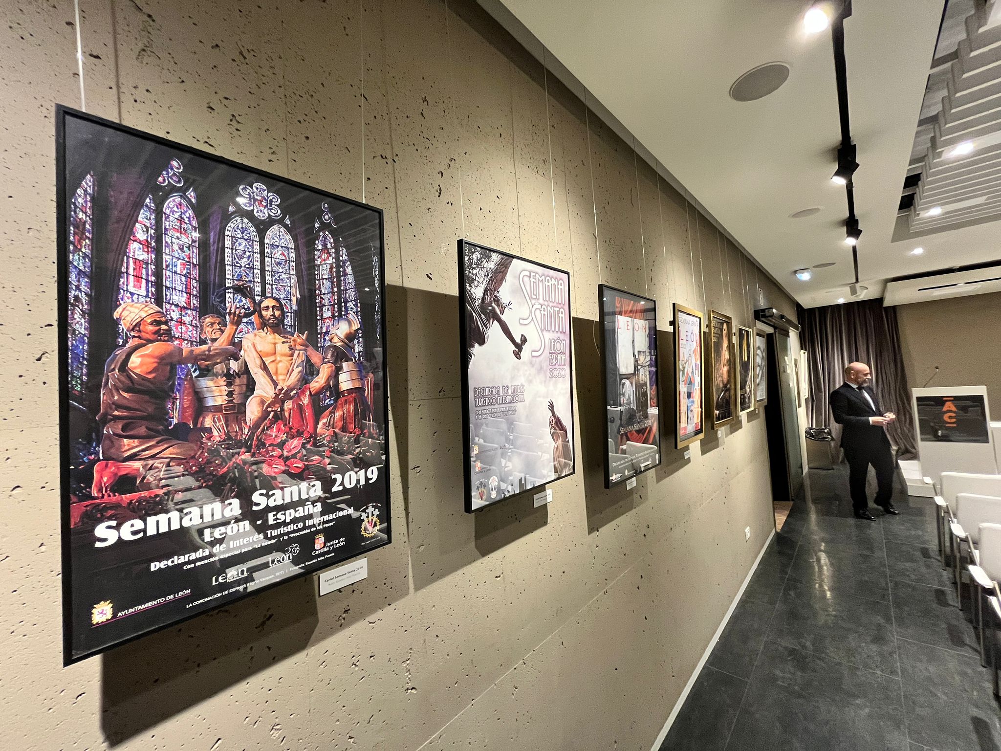 Diferentes carteles que ha presentado la Junta Mayor en los últimos años | SAÚL ARÉN