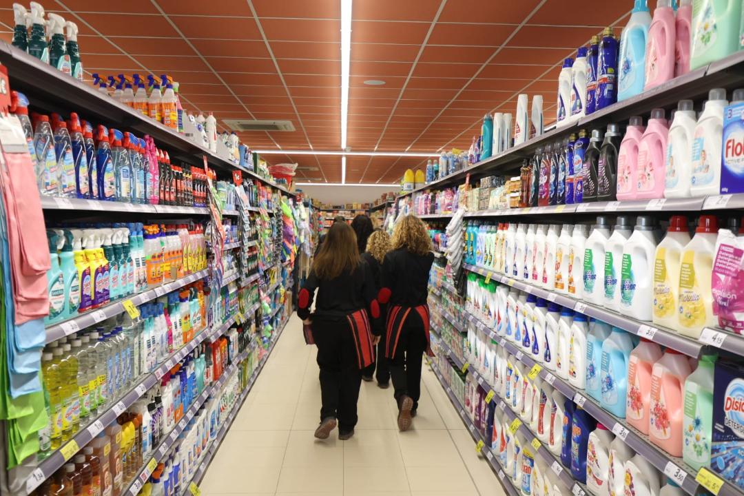 El supermercado inclusivo de Vegalsa Eroski y Soltra Group en Carrizo duplica su tamaño. FERNANDO OTERO (1)