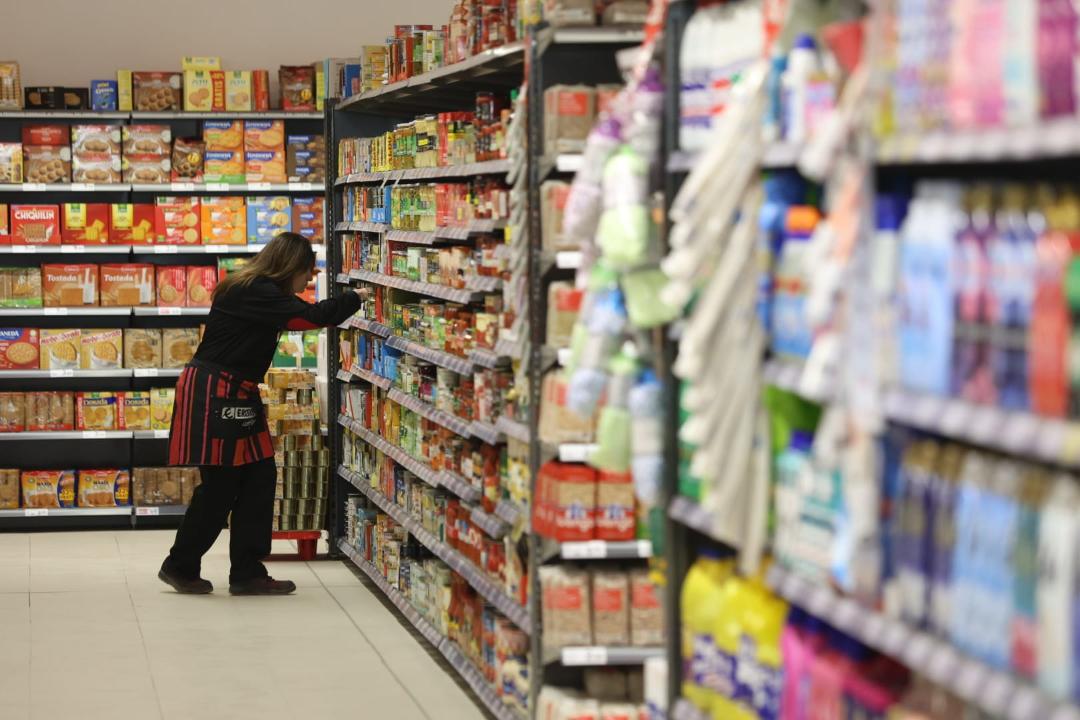 El supermercado inclusivo de Vegalsa Eroski y Soltra Group en Carrizo duplica su tamaño. FERNANDO OTERO (2)