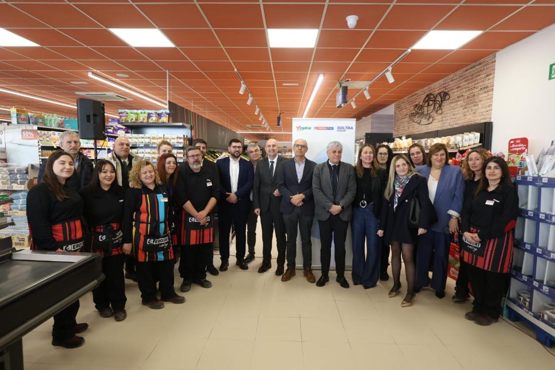El supermercado inclusivo de Vegalsa Eroski y Soltra Group en Carrizo duplica su tamaño. FERNANDO OTERO (3)