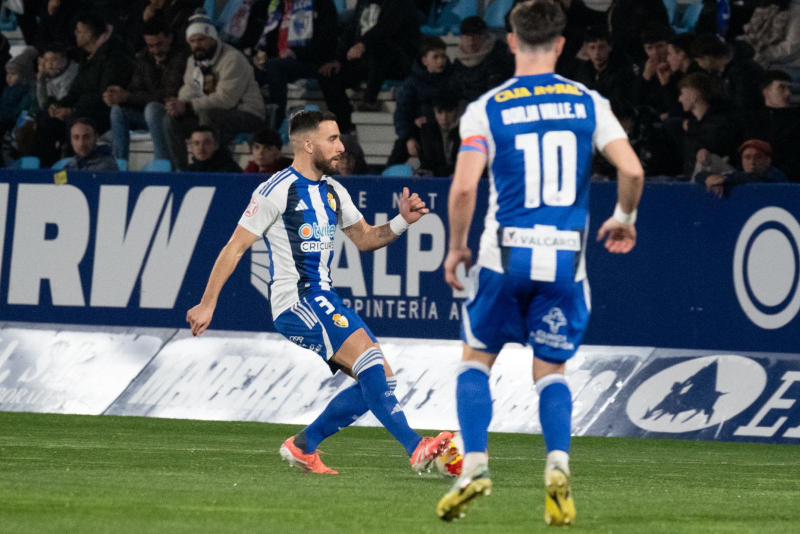 La Ponferradina ahora tiene que mantener un ‘playoff’ que ha costado mucho. ENRIQUE RAMÓN