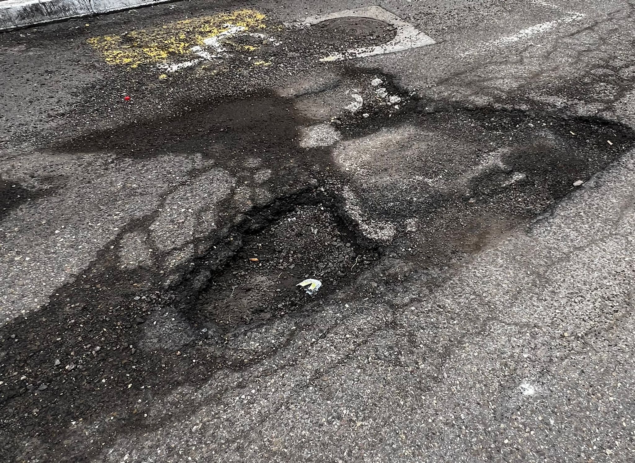 En la imagen, detalle del mal estado de varias calles del pueblo. | L.N.C