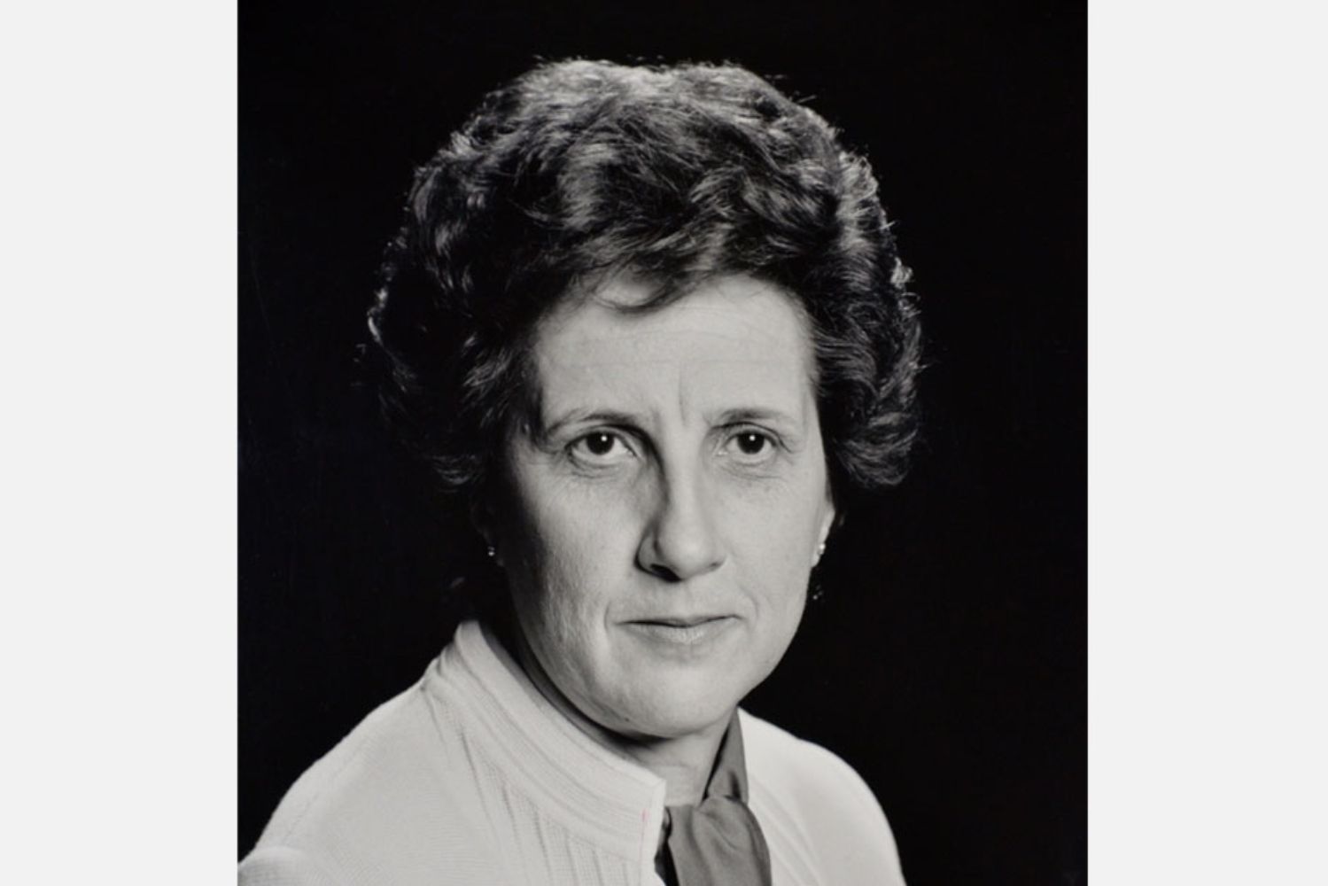 24825 gloria begue canton (1)