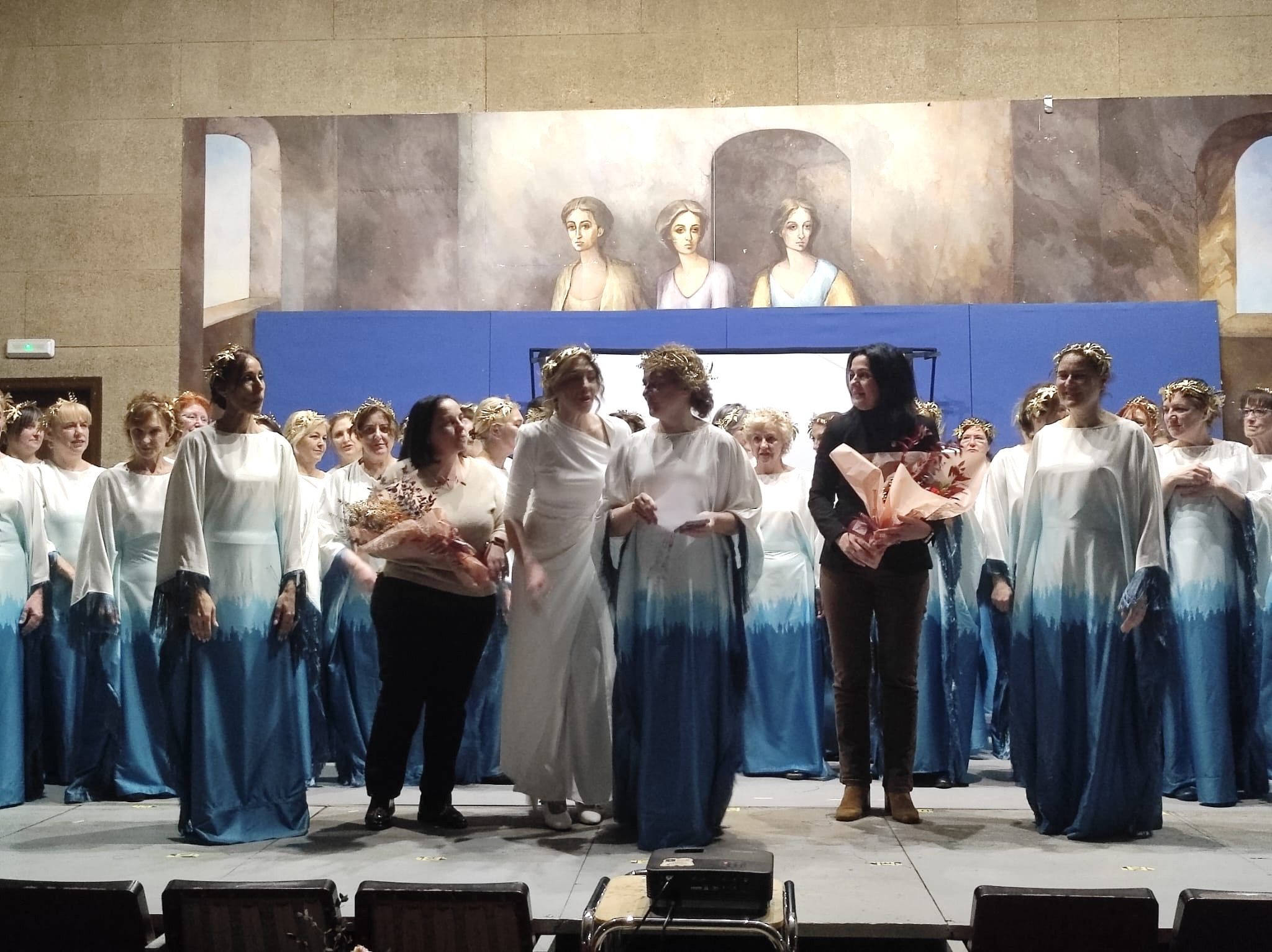 Concierto de Femenino Coral en la Casa de Cultura de Pinilla. | L.N.C.