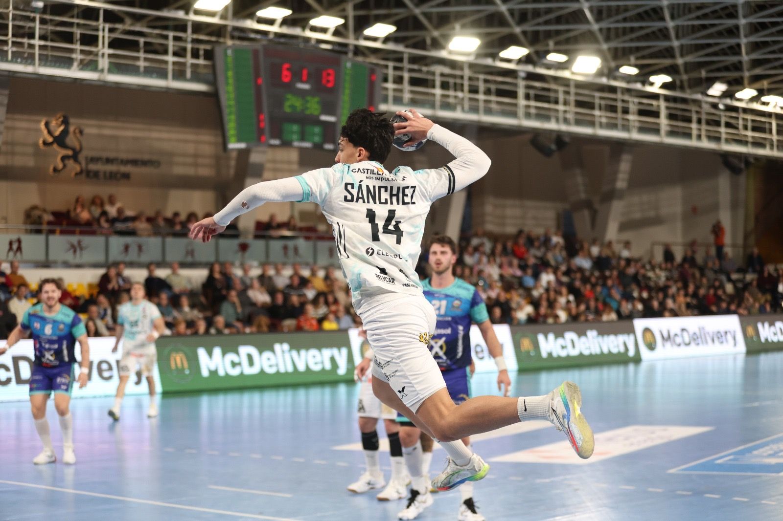 Ademar Puente Genil (1)