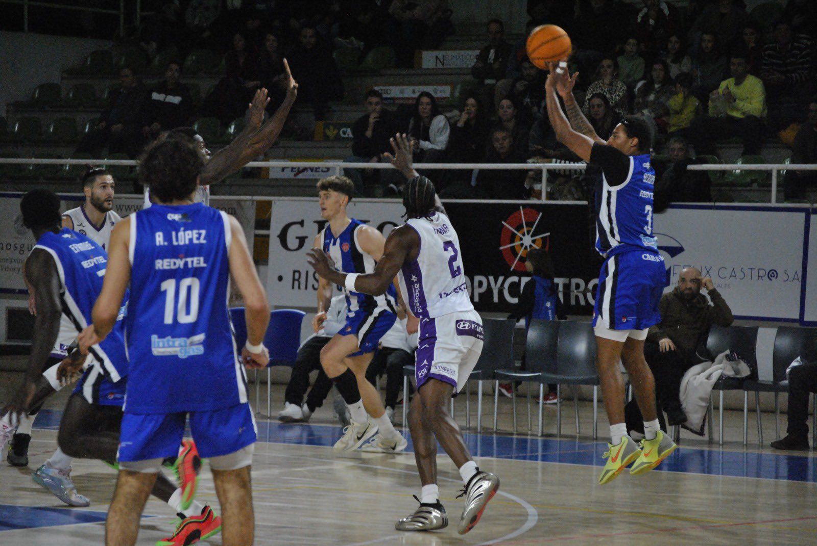 Ponferrada no pudo con el líder, pero también perdió el gran average del partido de ida. CPSDP