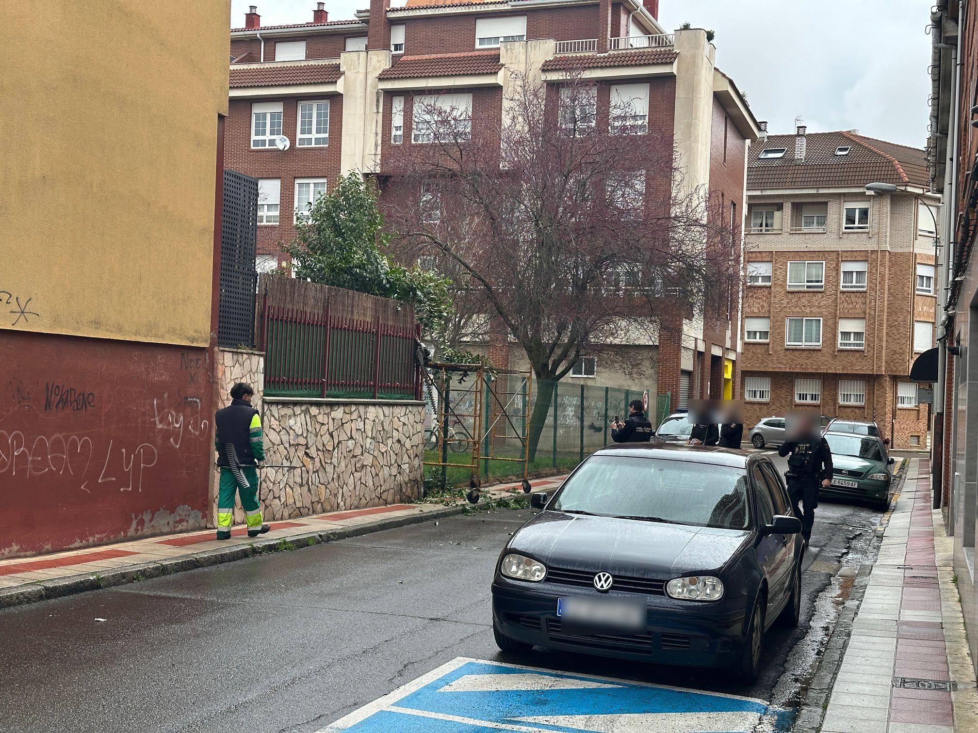 La policía, en el lugar del suceso