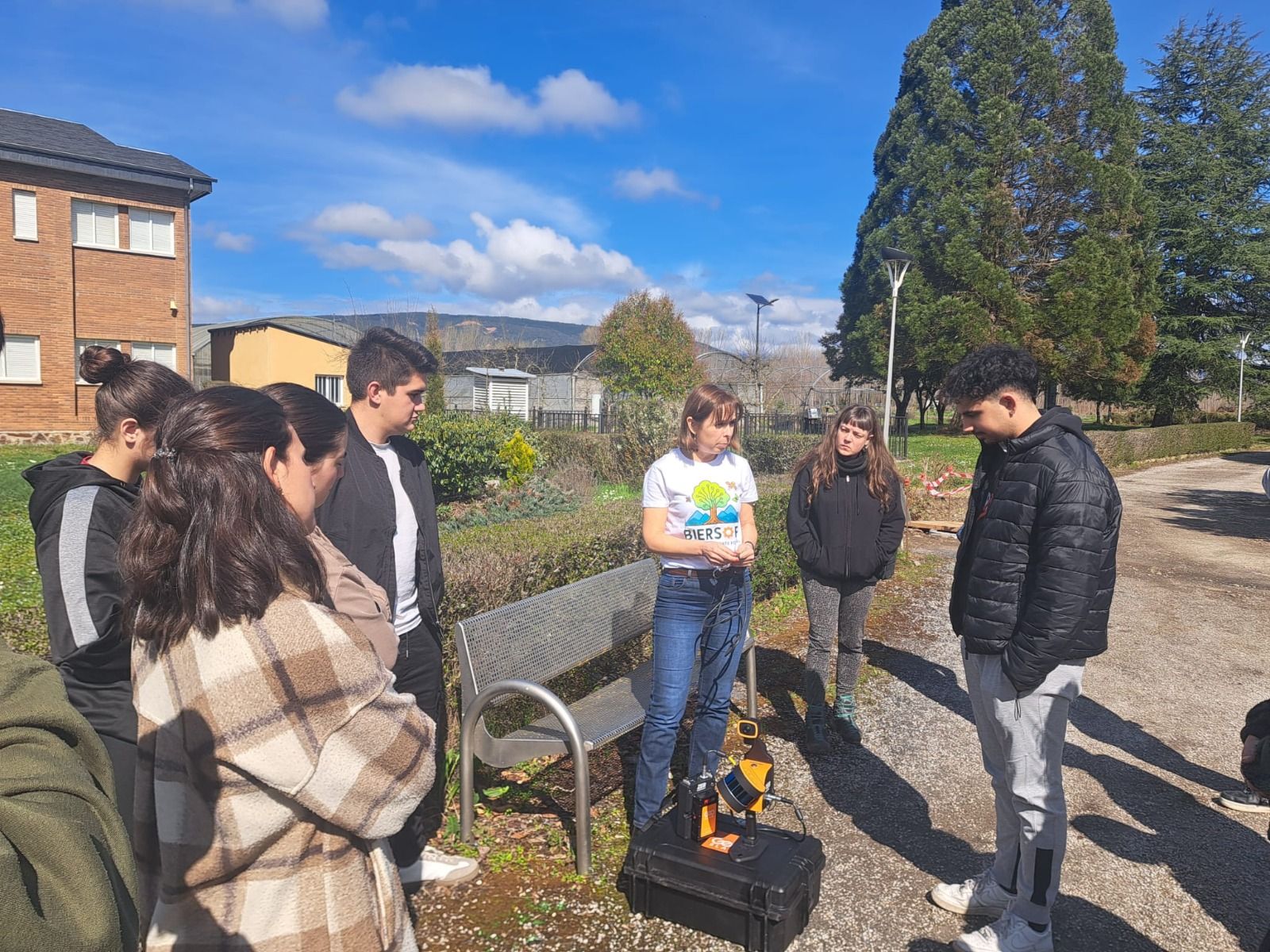 Jornadas Forestales en el Centro de Almázcara.