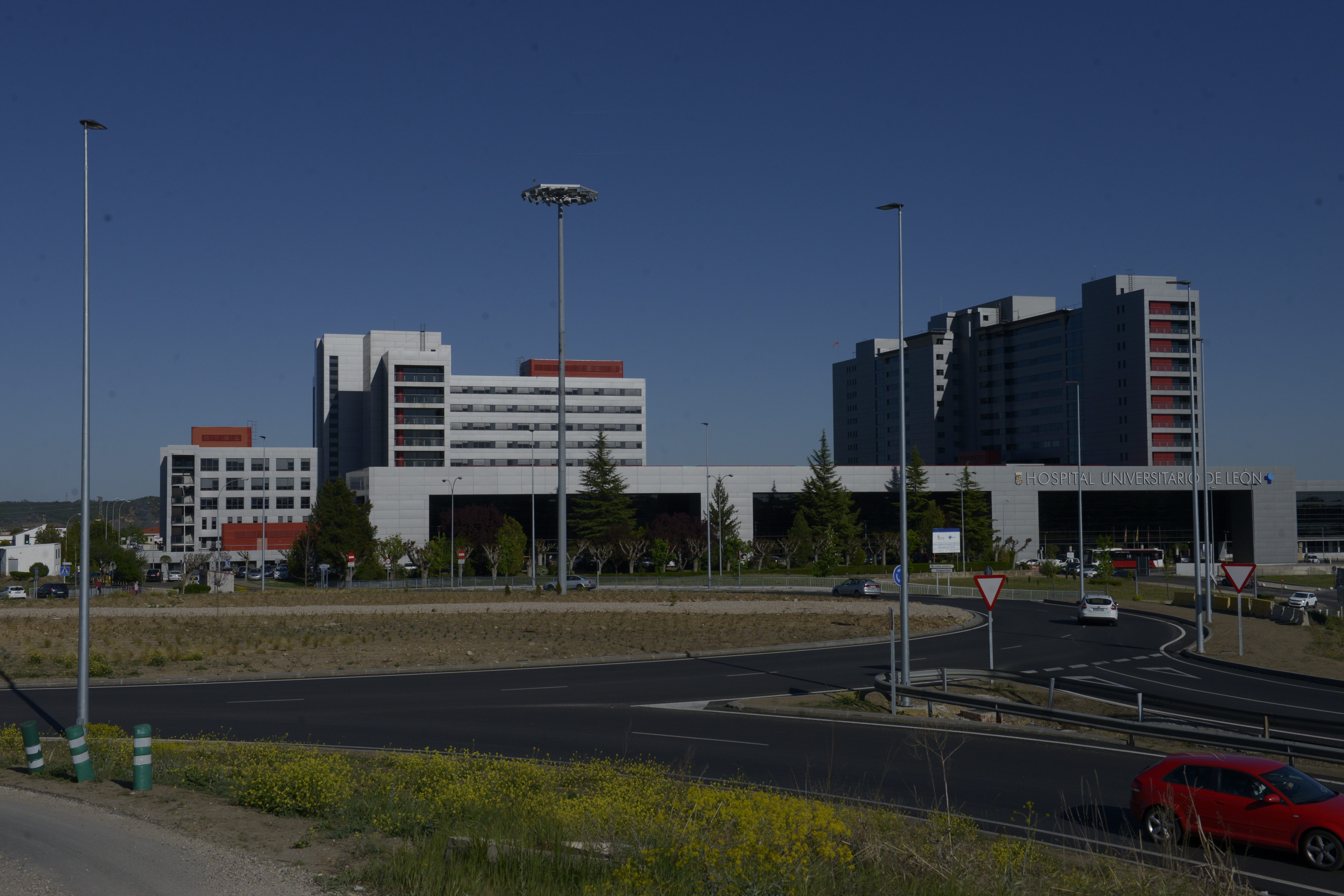 Vista general del Hospital Universitario de León. | MAURICIO PEÑA