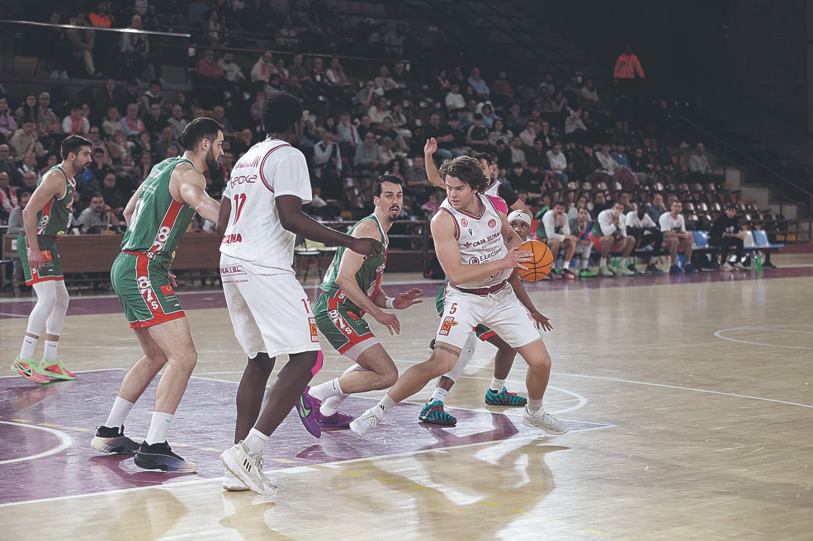 La Cultural quiere seguir con opciones de ‘playoff’. FERNANDO OTERO