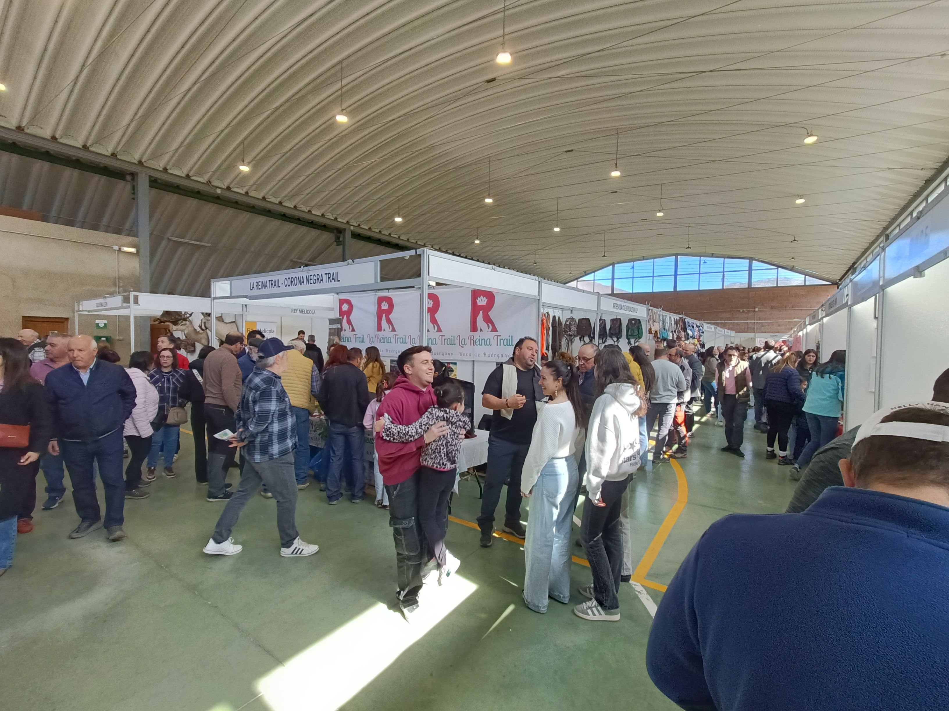 Un instante de la feria Reinatur 2026 celebrada en Boca de Huérgano. | L.N.C.