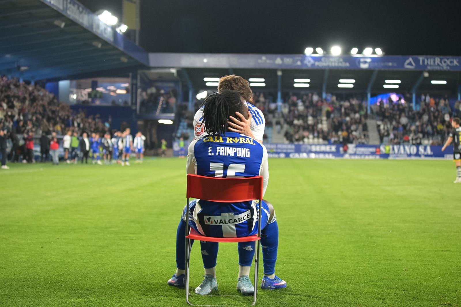 Frimpong anotó uno de los goles de la temporada para poner la tranquilidad en el marcador  REPORTAJE GRÁFICO QUINITO