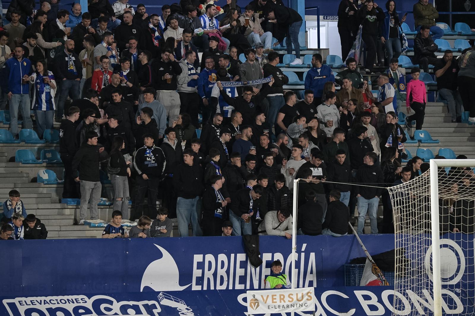 La Ponferradina se llevó la victoria ante Unionistas. QUINITO (8)