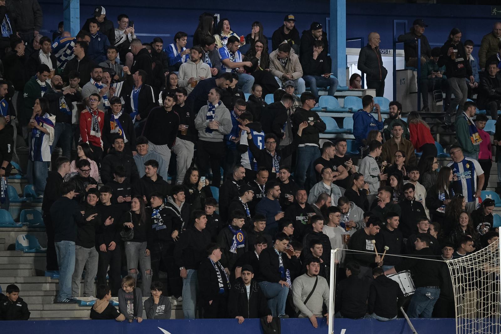 La Ponferradina se llevó la victoria ante Unionistas. QUINITO (9)