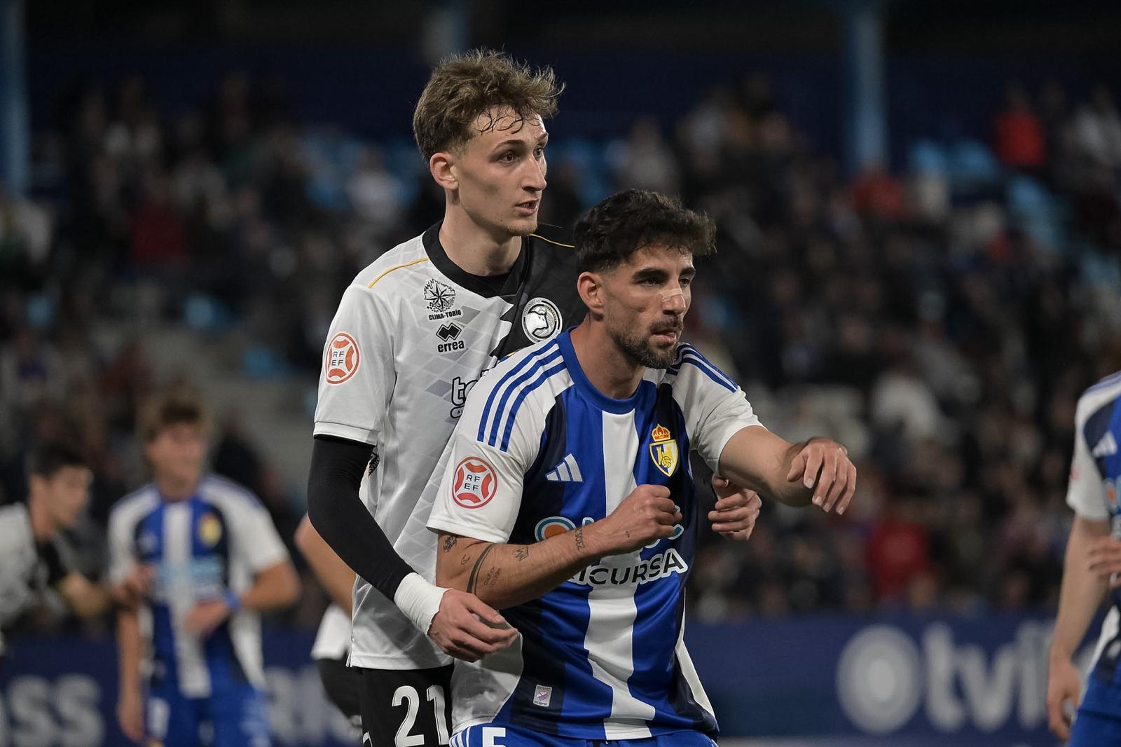 La Ponferradina se llevó la victoria ante Unionistas. QUINITO (26)