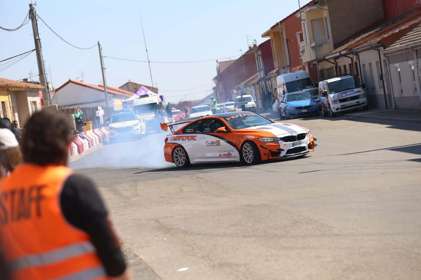 Diferentes momentos de la Urban Race que convirtió a La Bañeza en un circuito de coches. REPORTAJE GRÁFICO FERNANDO OTERO (4)