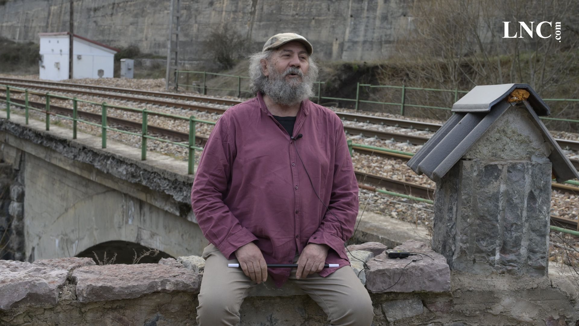 FRAME 22CATAPLASMA FRAME 22CATAPLASMA