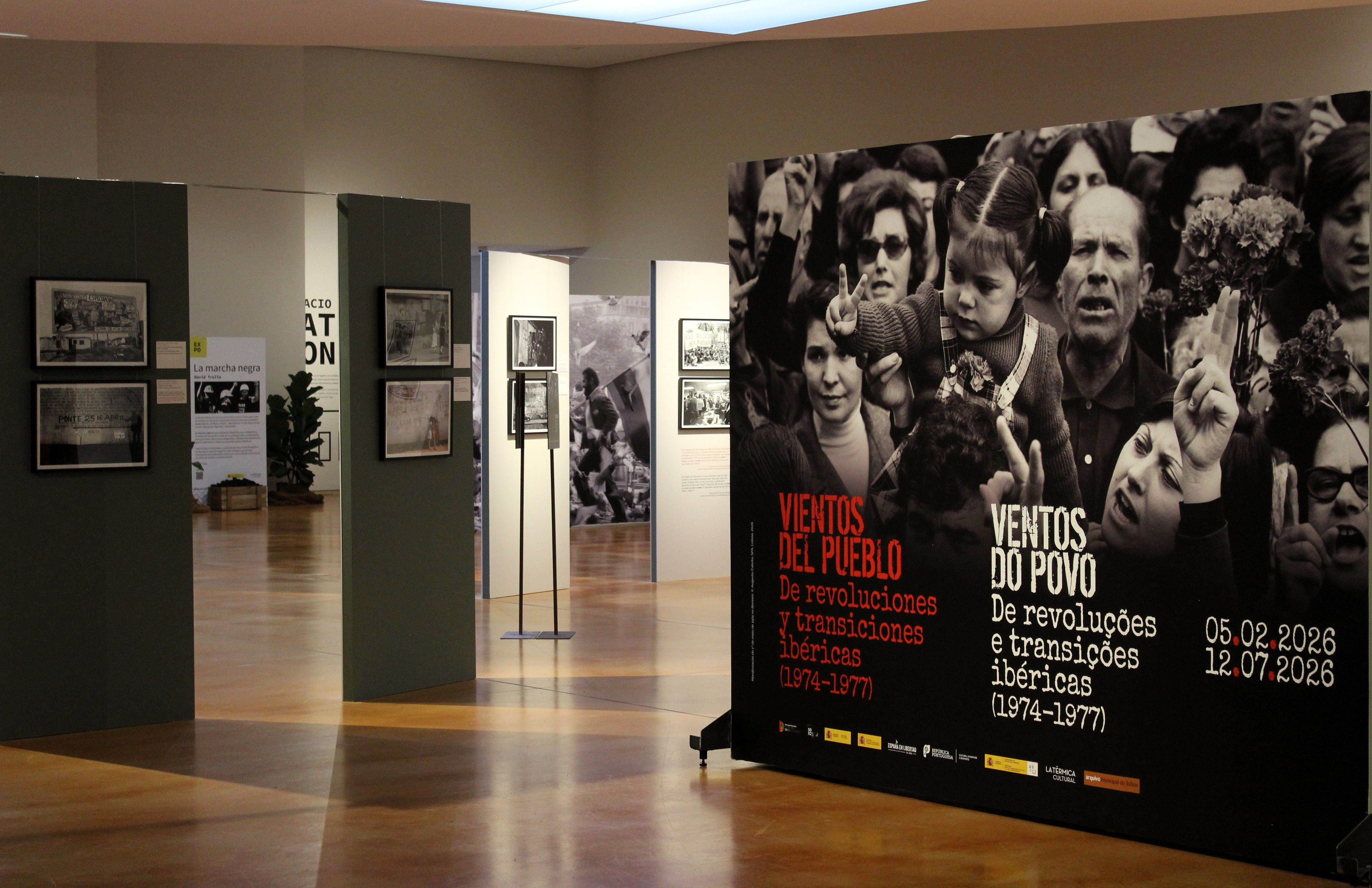 Exposición Vientos del pueblo en La Térmica Cultural.
